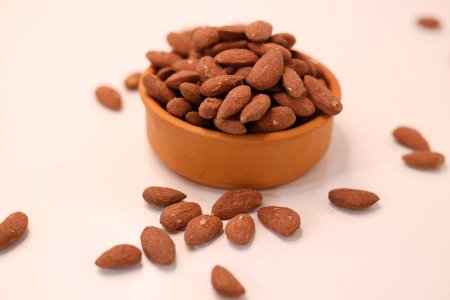 لوز محمص