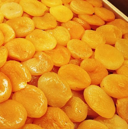 مشمش حبه اكسترا